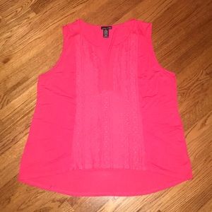 pink tank with lace panel